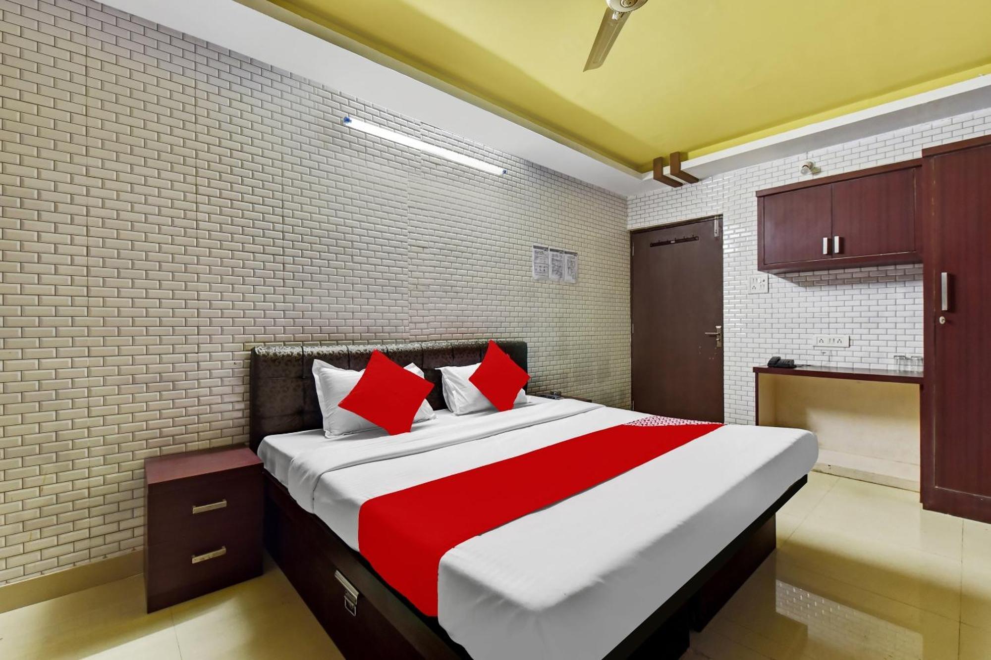 Hotel O Eleven Hotel & Banquet Kota (Rajasthan) Exterior foto