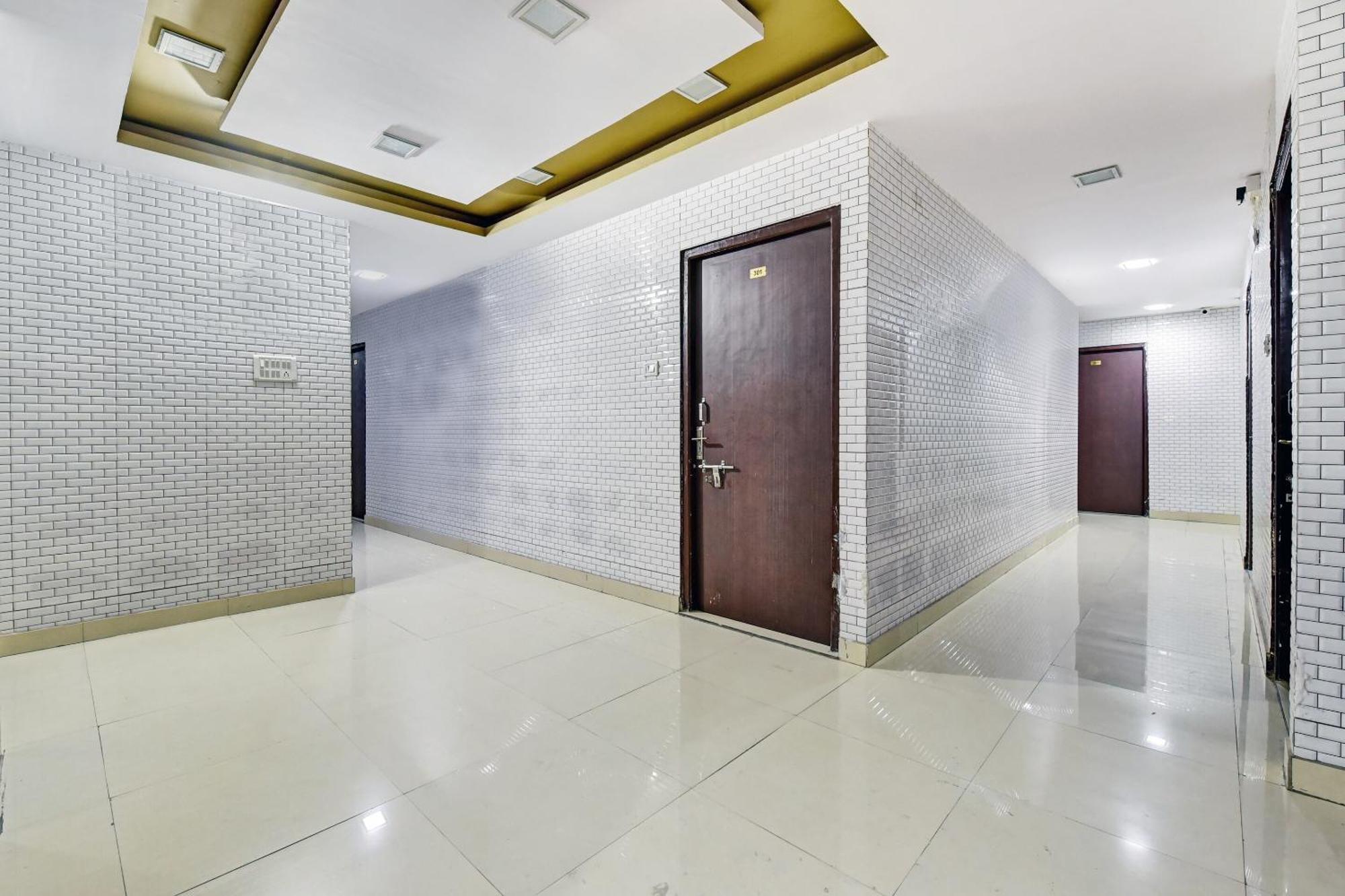Hotel O Eleven Hotel & Banquet Kota (Rajasthan) Exterior foto